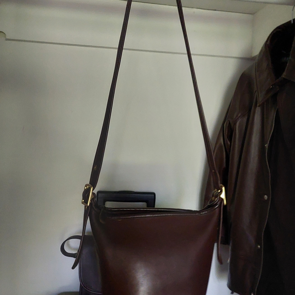 Vintage Coach Maggie #9019